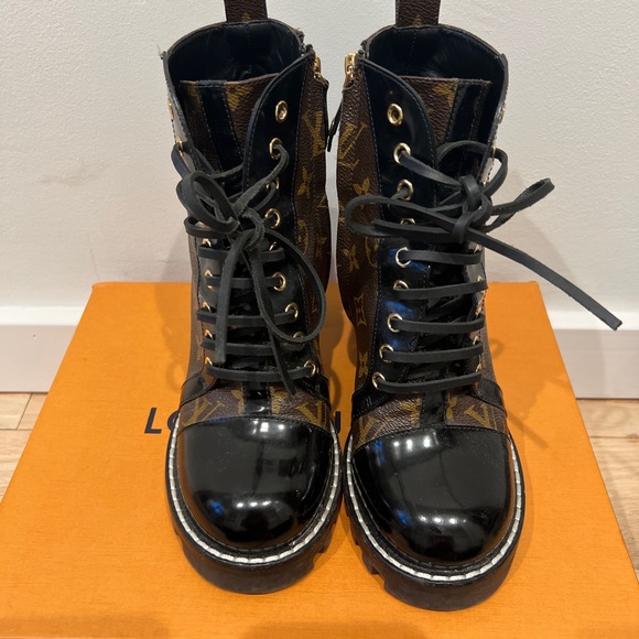 Louis Vuitton star trail boots 8.5 - Picture 6 of 9